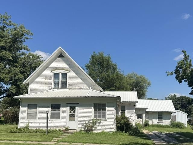 205 N Hamilton Street, Keota, IA 52248 Main Photo