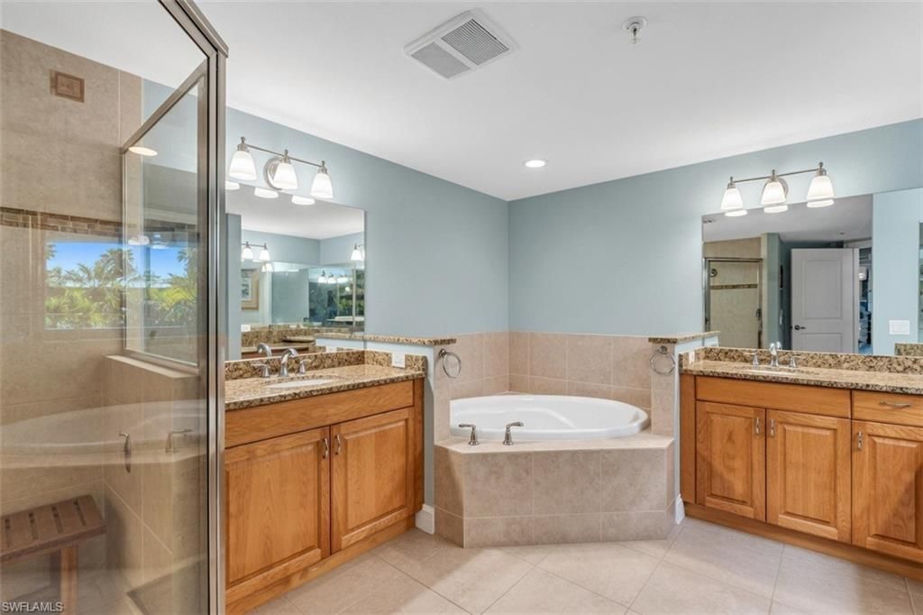 6081 Silver King Blvd, Unit 202, Cape Coral, FL 33914 Photo