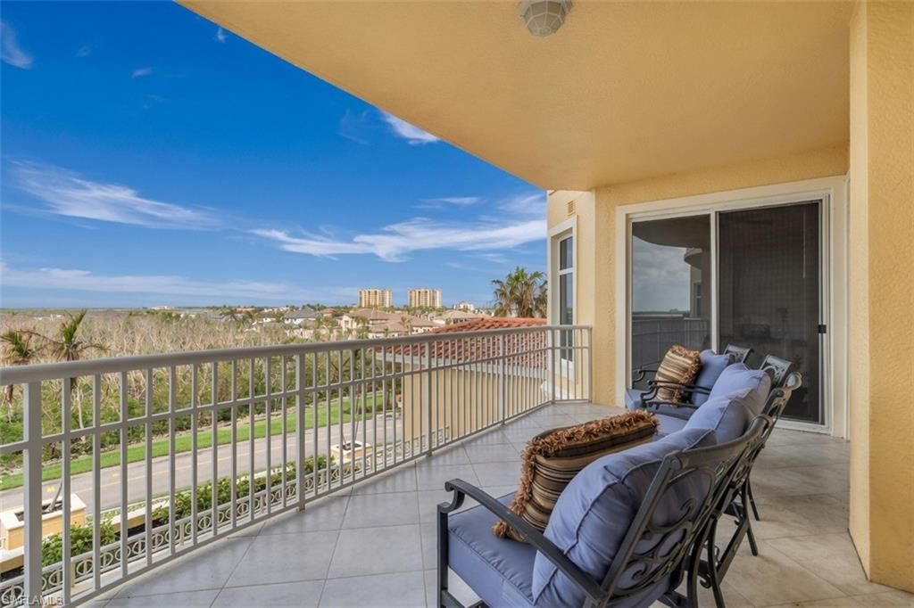 6081 Silver King Blvd, Unit 202, Cape Coral, FL 33914 Photo