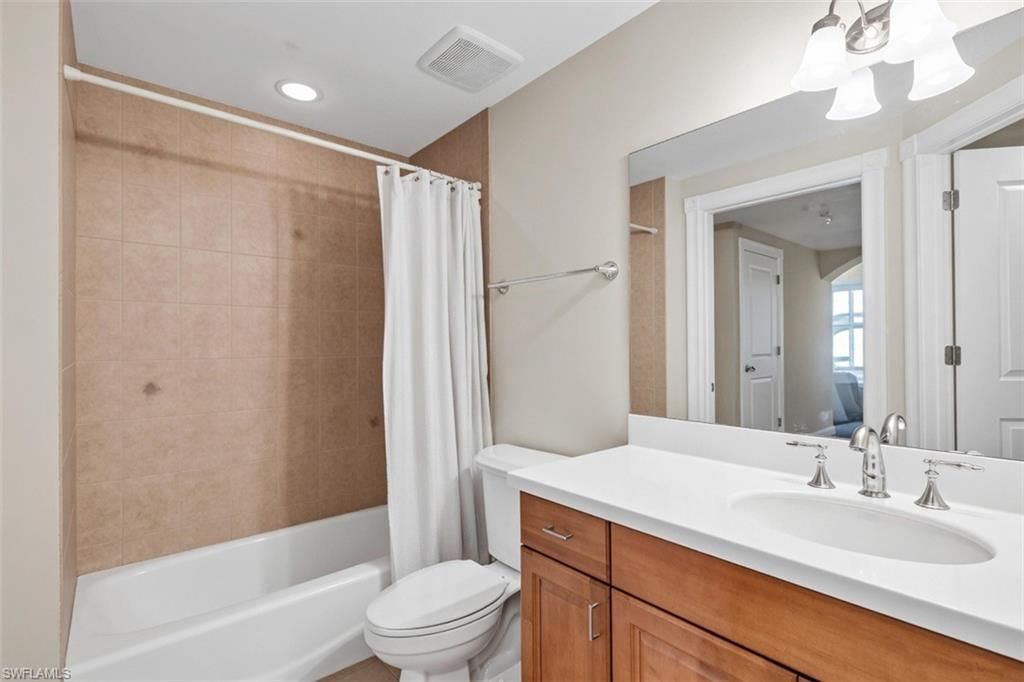6081 Silver King Blvd, Unit 202, Cape Coral, FL 33914 Photo
