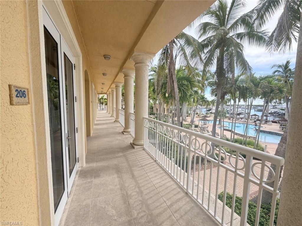 6081 Silver King Blvd, Unit 202, Cape Coral, FL 33914 Photo