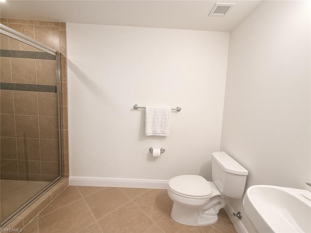 6081 Silver King Blvd, Unit 202, Cape Coral, FL 33914 Photo