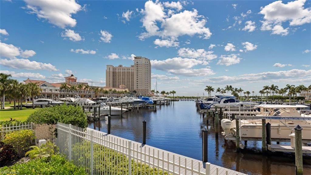 6081 Silver King Blvd, Unit 202, Cape Coral, FL 33914 Photo