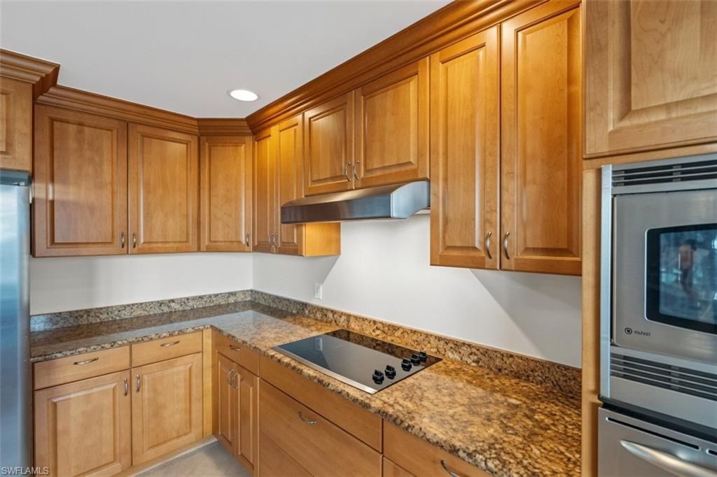 6081 Silver King Blvd, Unit 202, Cape Coral, FL 33914 Photo