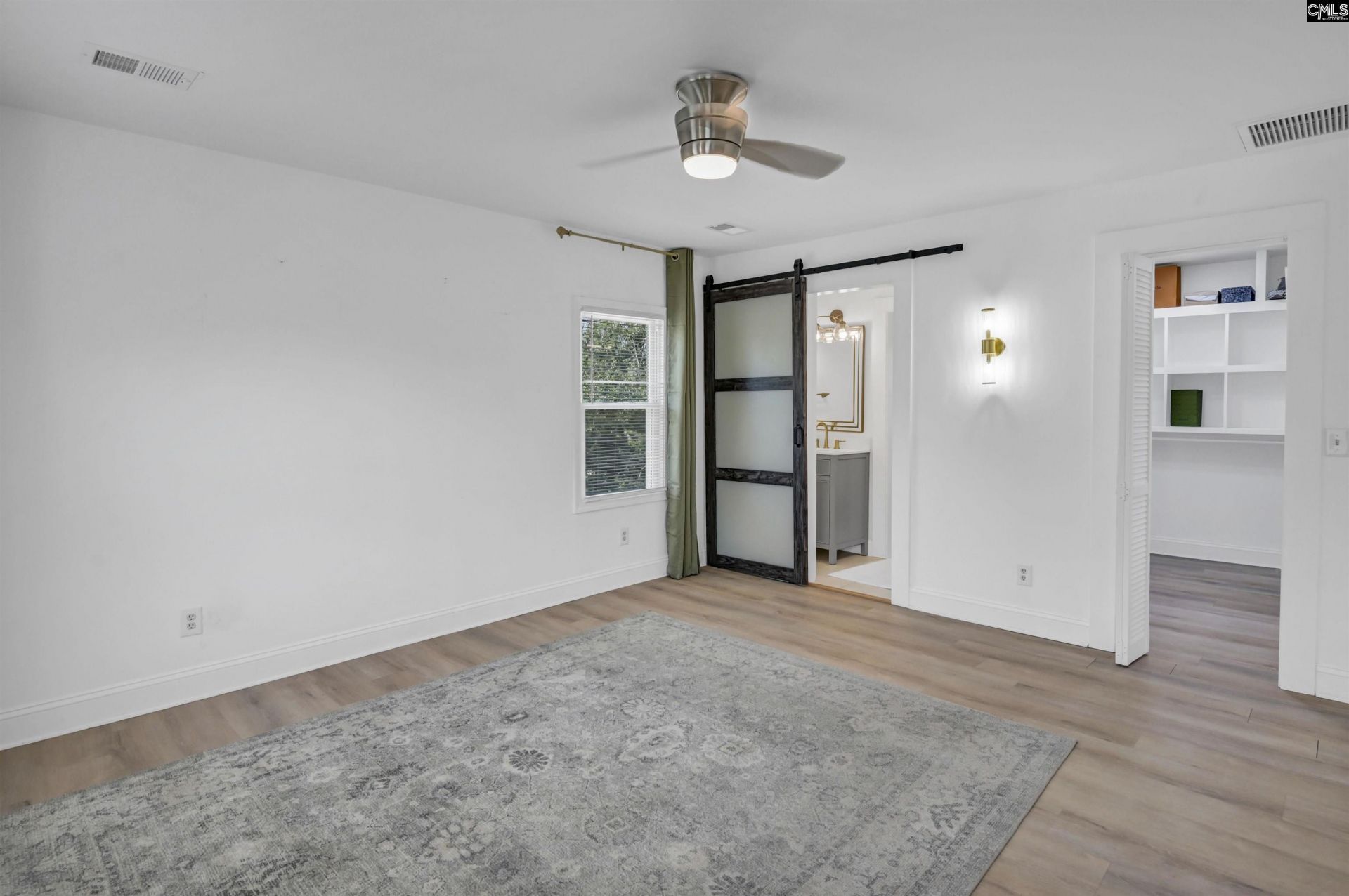 38 Mallet Hill Court  Photo 32
