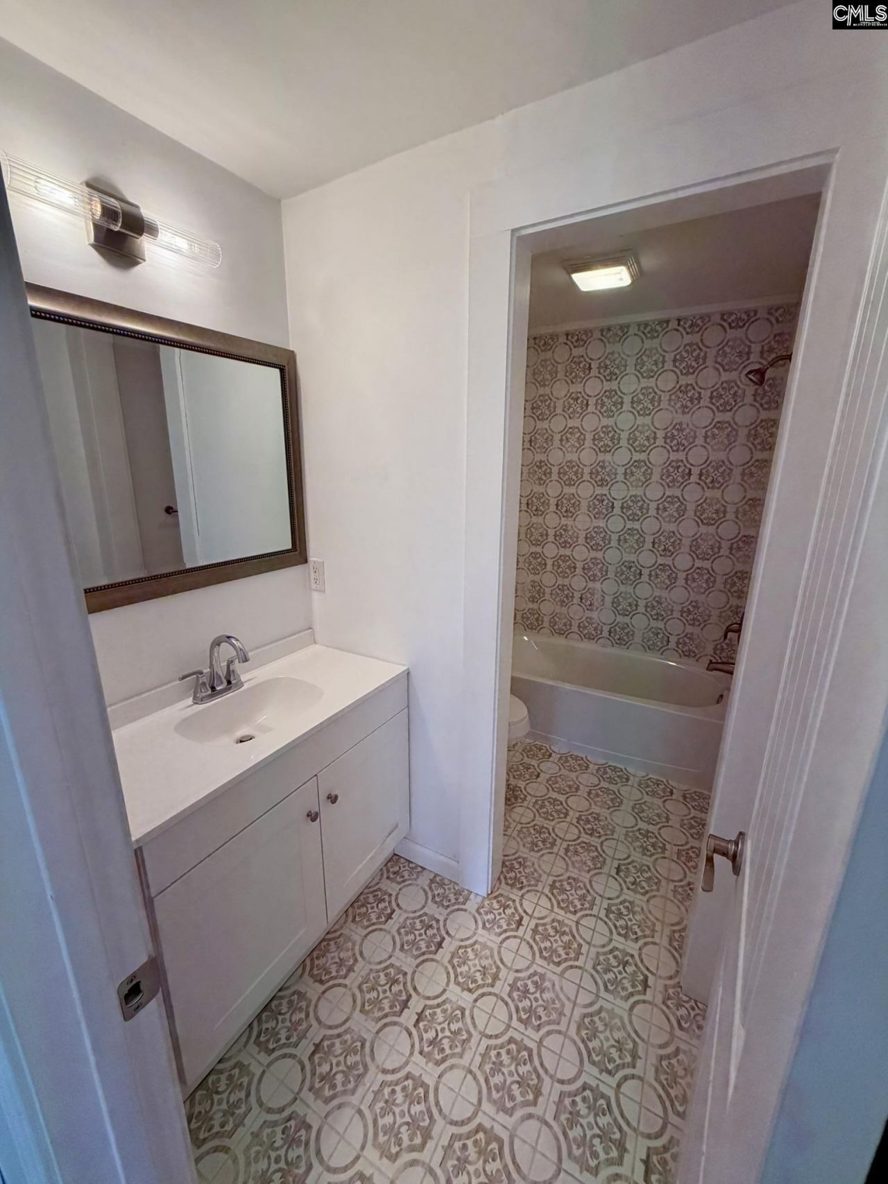 38 Mallet Hill Court  Photo 49