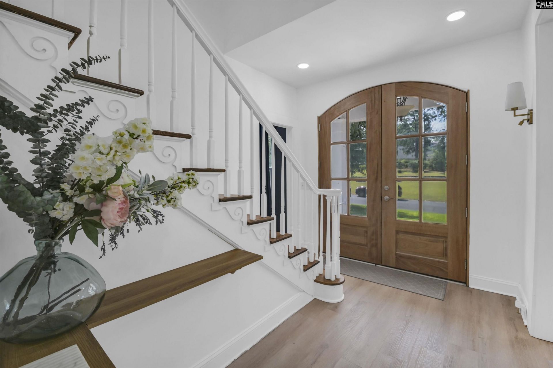 38 Mallet Hill Court  Photo 6
