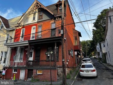 729 W NORWEGIAN STREET, POTTSVILLE, PA 17901