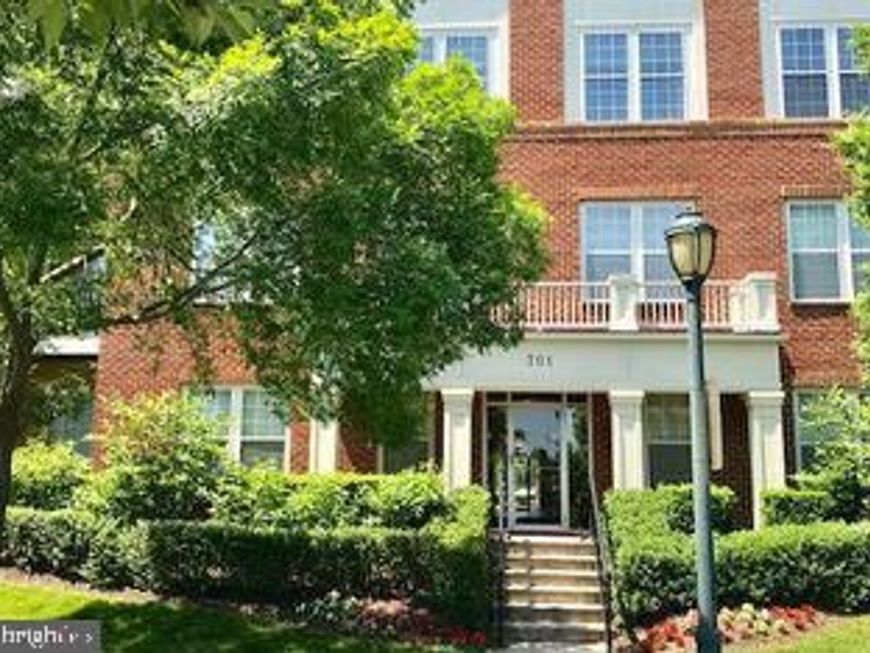 701 Fallsgrove Drive, Unit 207, Rockville, MD 20850 Main Photo