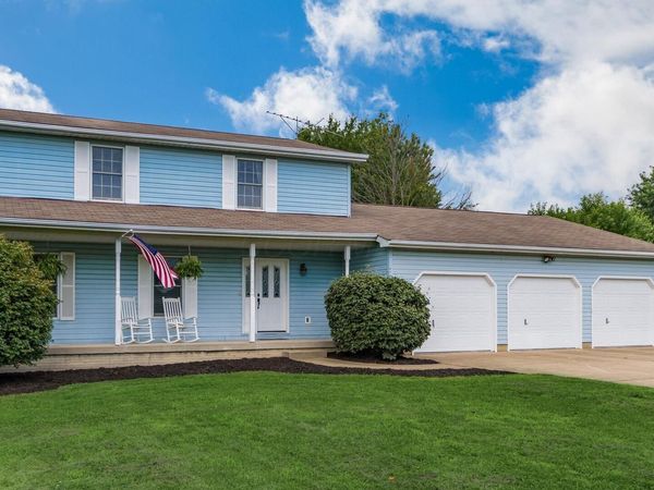 4589 National Road SE, Hebron, OH 43025