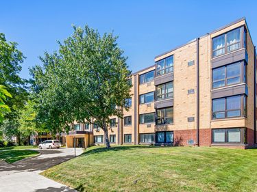 2500 Blaisdell Avenue, Unit 409, Minneapolis, MN 55404