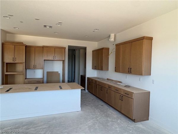 4876 Verde Mesa Court, Las Vegas, NV 89149