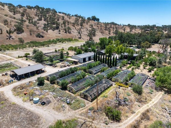 5750 El Pharo, Paso Robles, CA 93446
