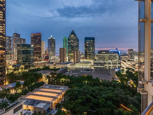 1918 Olive Street, Unit 1603, Dallas, TX 75201