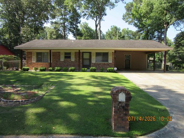 Little Rock, AR 72209