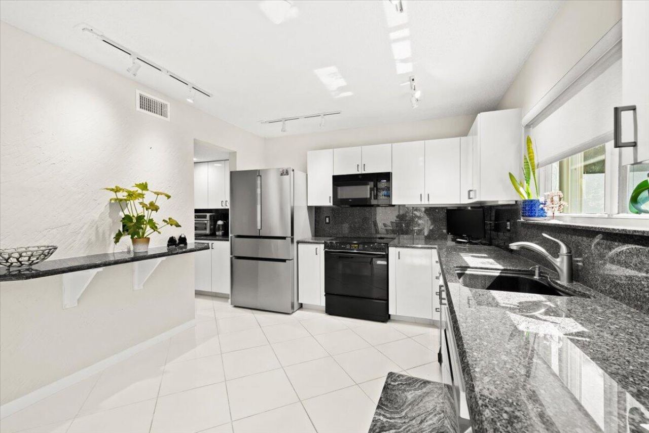 7338 Woodmont Court, Boca Raton, FL 33434 Photo
