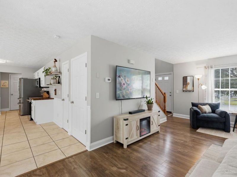 1533 Corbin Drive, Miami Twp, OH 45150 Photo 9