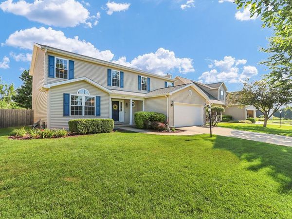 210 Goldenrod Drive, Savoy, IL 61874