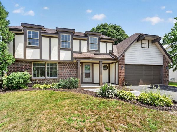 5417 Sandhill ROAD, Racine, WI 53402