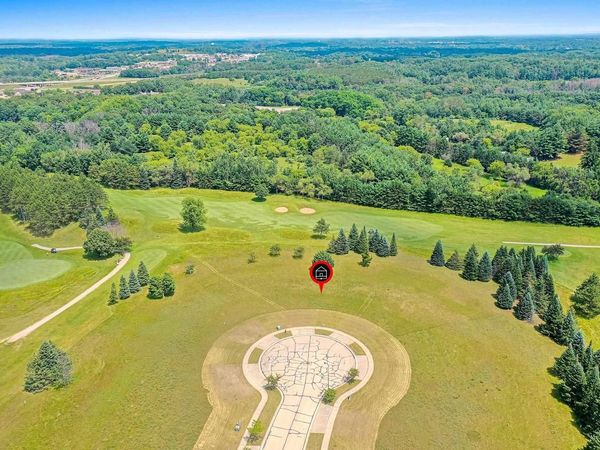 1400 FOXFIRE COURT, Waupaca, WI 54981