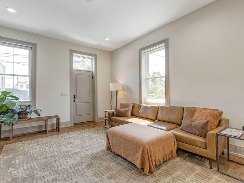 16 W 10th Street, Covington, KY 41011 Photo 8