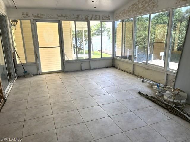 350 Shoreland Dr , Fort Myers, FL 33905 Photo
