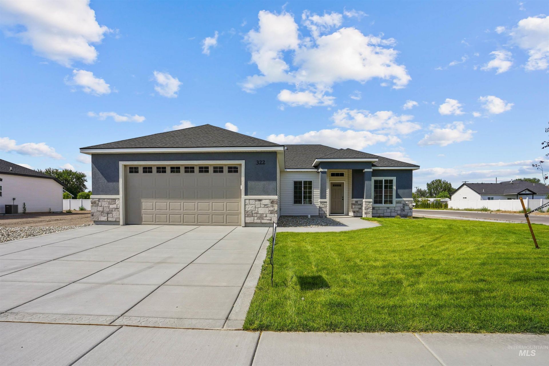 322 New Haven St, Rupert, ID 83350 Main Photo