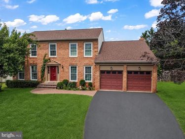 4408 GALESBURY LANE , CHANTILLY, VA 20151