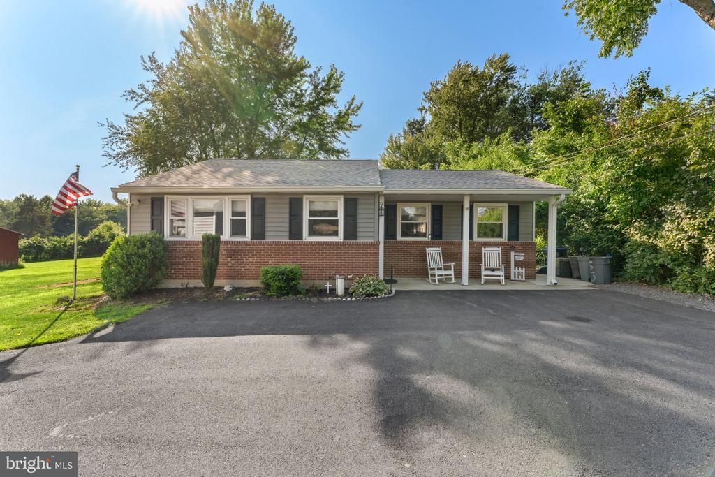 1748 LARKIN ROAD , UPPER CHICHESTER, PA 19061