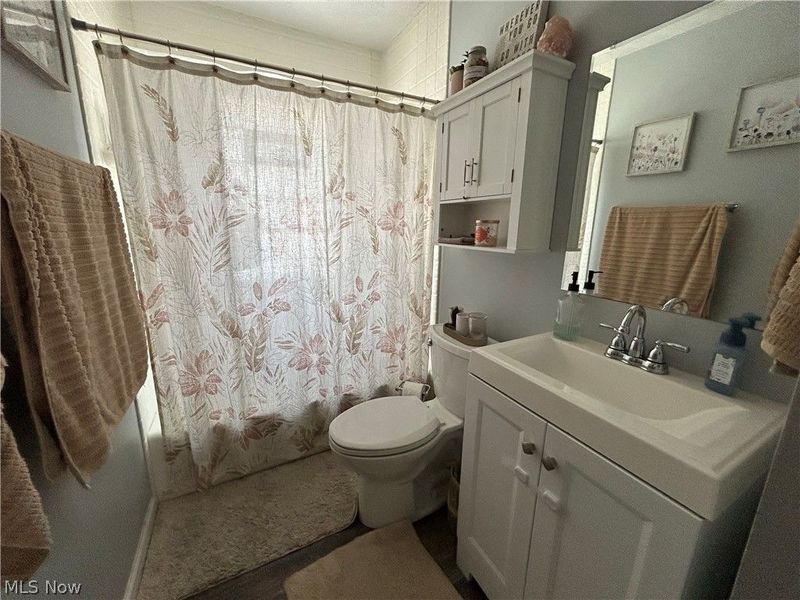31910 Dickerson Road, Willowick, OH 44095 Photo 9