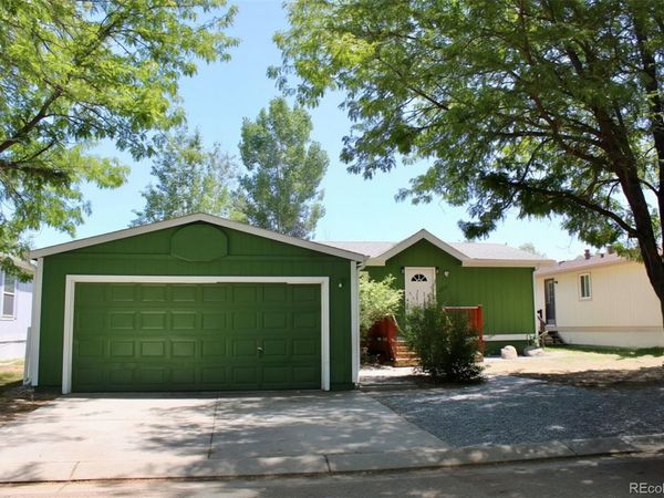 11096 Yellowstone , Longmont, CO 80504