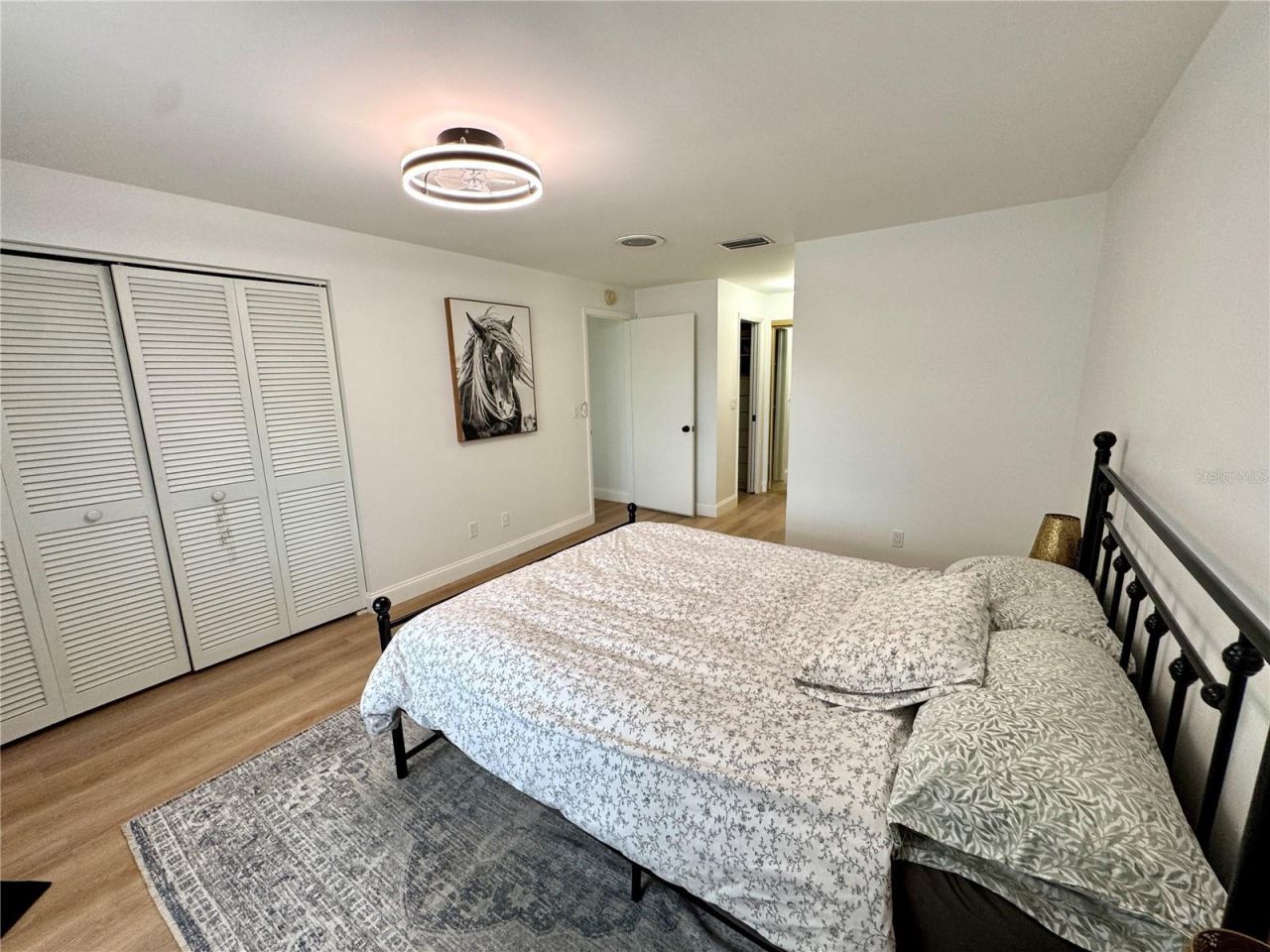 6999 W Country Club Drive N, Unit 225, Sarasota, FL 34243 Photo