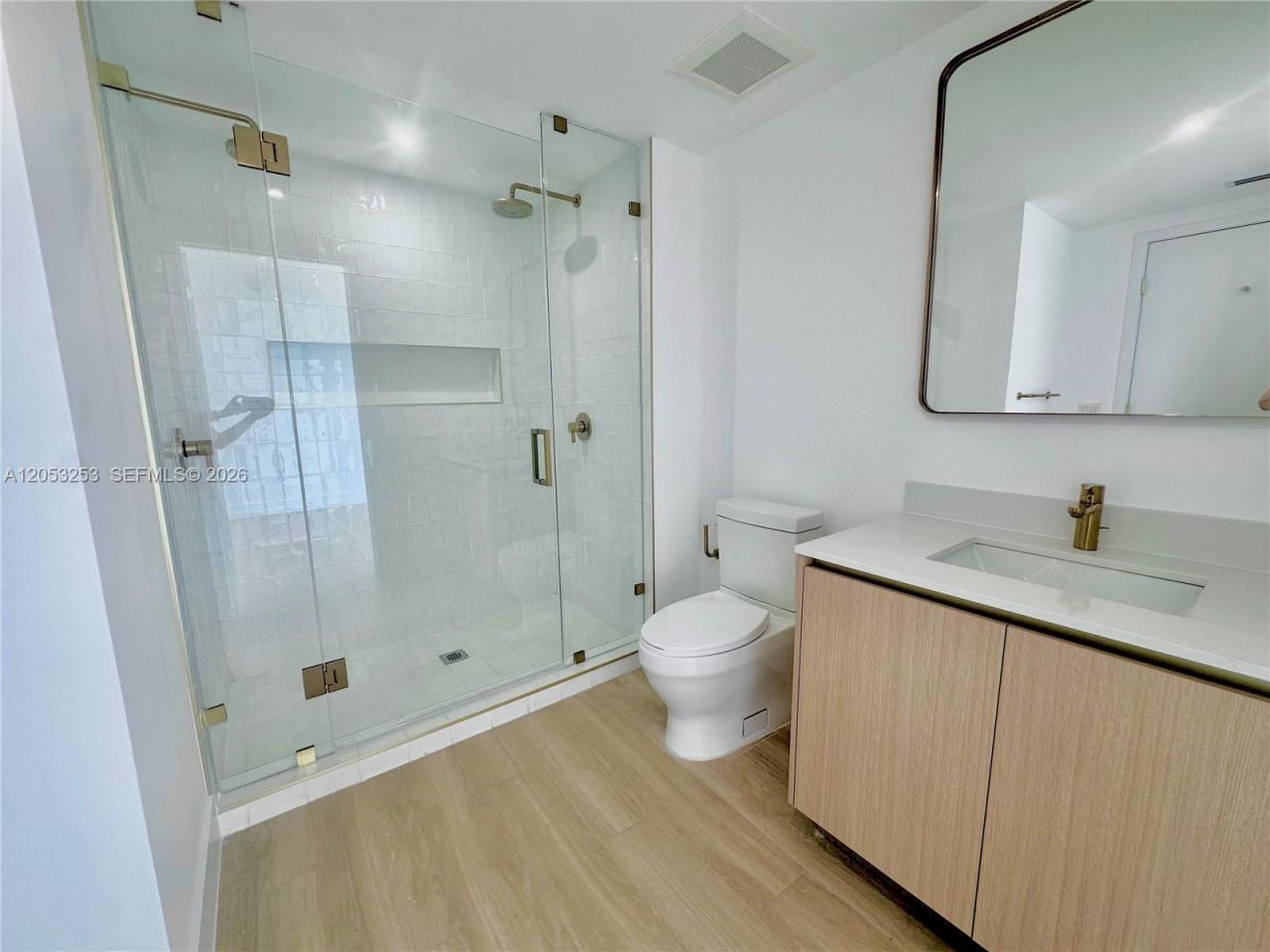 90 NE 32nd St , Unit 1012, Miami, FL 33137 Photo