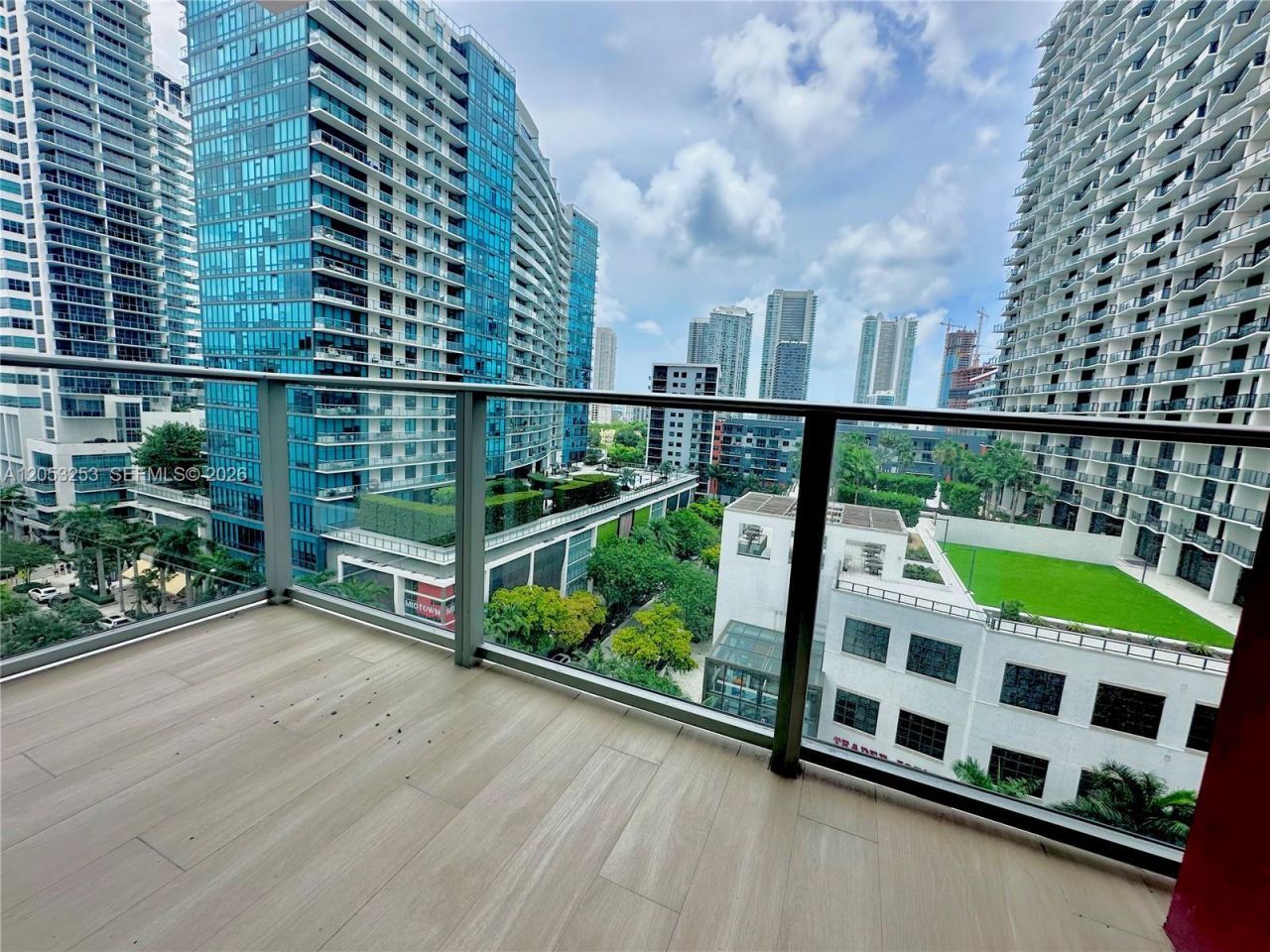 90 NE 32nd St , Unit 1012, Miami, FL 33137 Photo