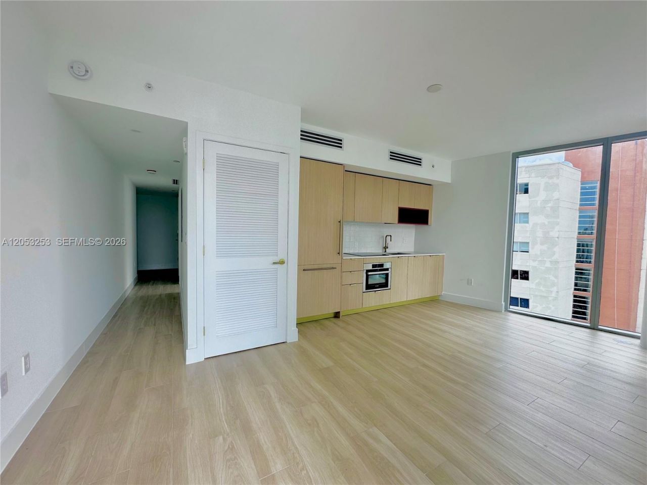 90 NE 32nd St , Unit 1012, Miami, FL 33137 Photo