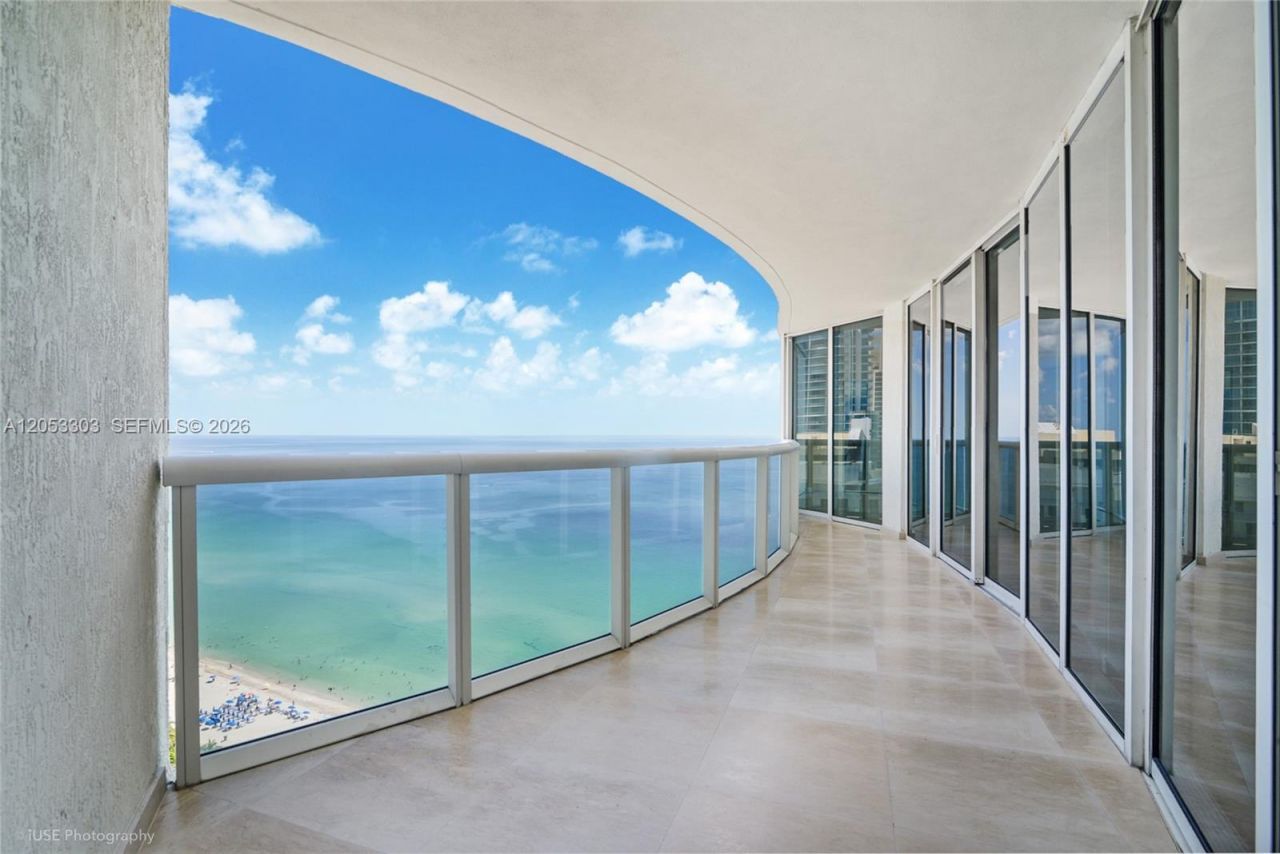 17201 Collins Ave, Unit 2502, Sunny Isles Beach, FL 33160 Photo