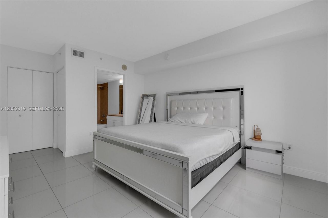 1861 NW S River Dr , Unit 1207, Miami, FL 33125 Photo