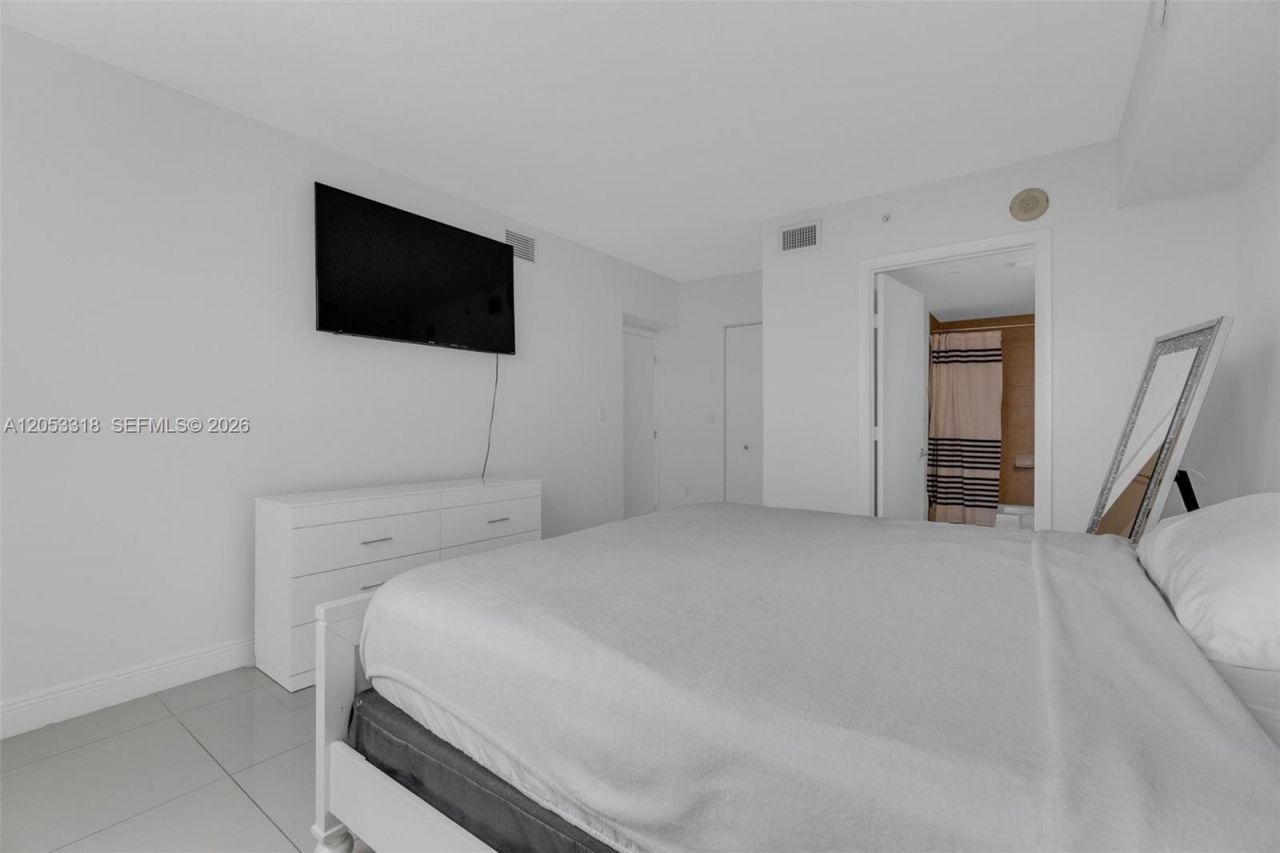 1861 NW S River Dr , Unit 1207, Miami, FL 33125 Photo