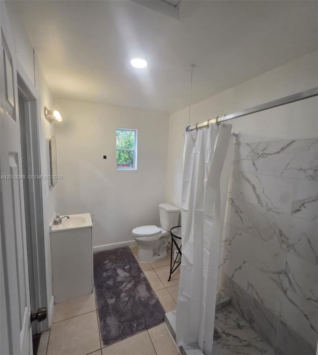 1008 N 18th Ct, Unit 101B, Hollywood, FL 33020 Photo
