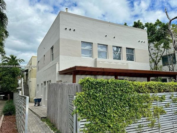 833 W 39th St , Unit 2, Miami Beach, FL 33140