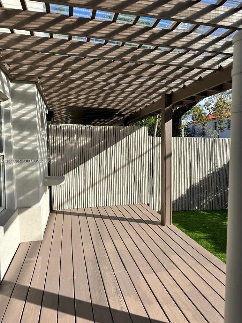 833 W 39th St , Unit 2, Miami Beach, FL 33140 Photo