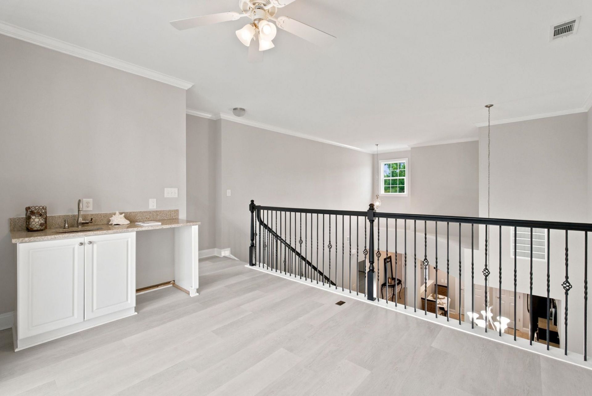 4488 Girvan Dr. Photo 43