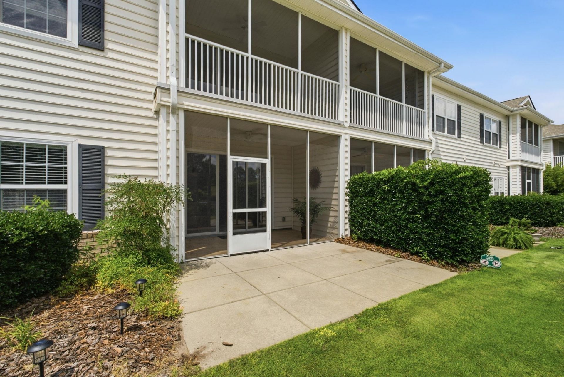 4488 Girvan Dr. Photo 50