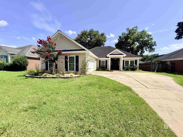 2125 Willow Oak Drive, Mobile, AL 36695