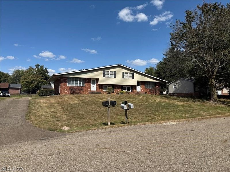 6640 Palmer Drive NW, Canton, OH 44718 Photo 1