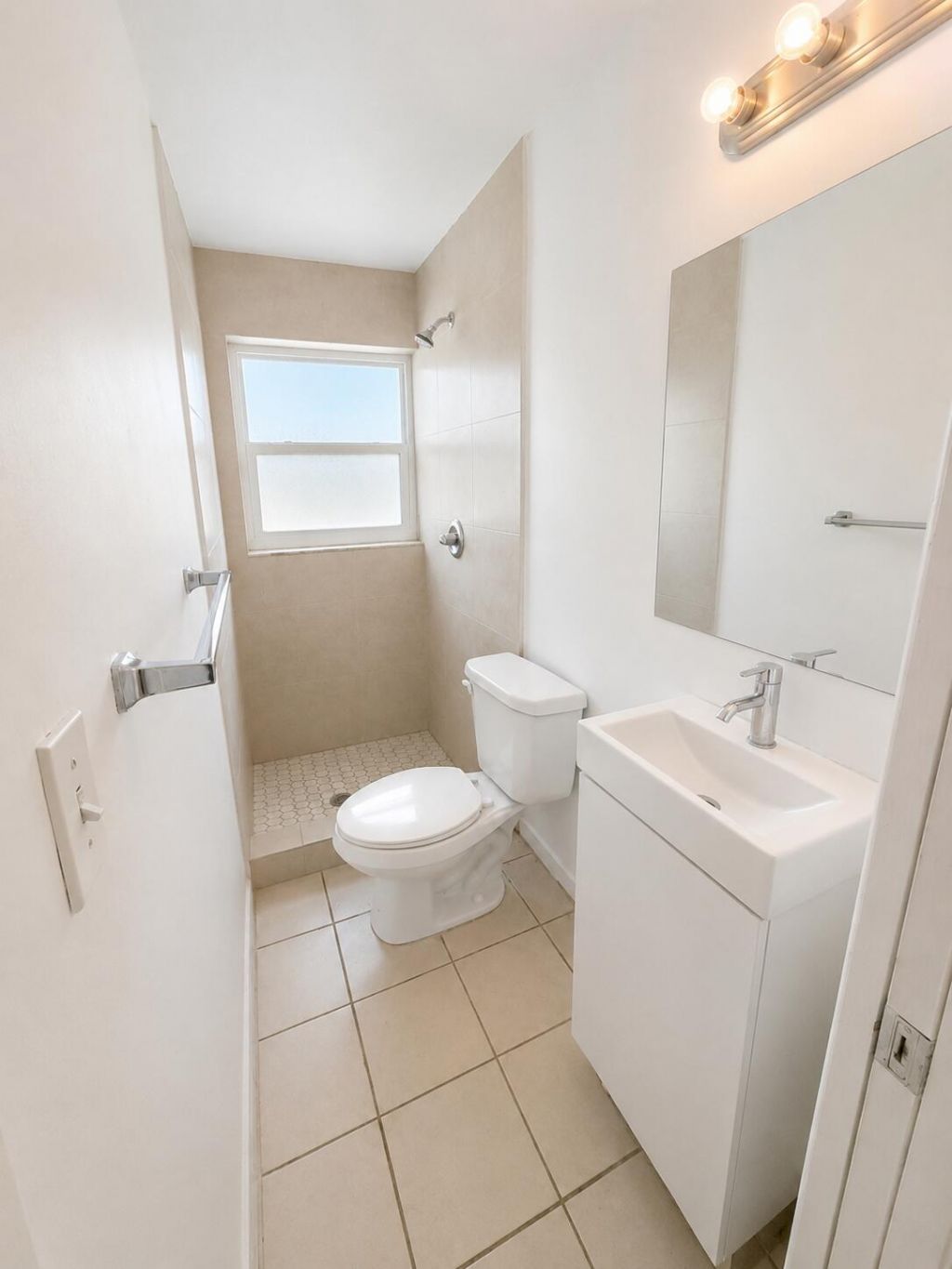 1725 NE 148th Street, Unit 5, Miami, FL 33181 Photo