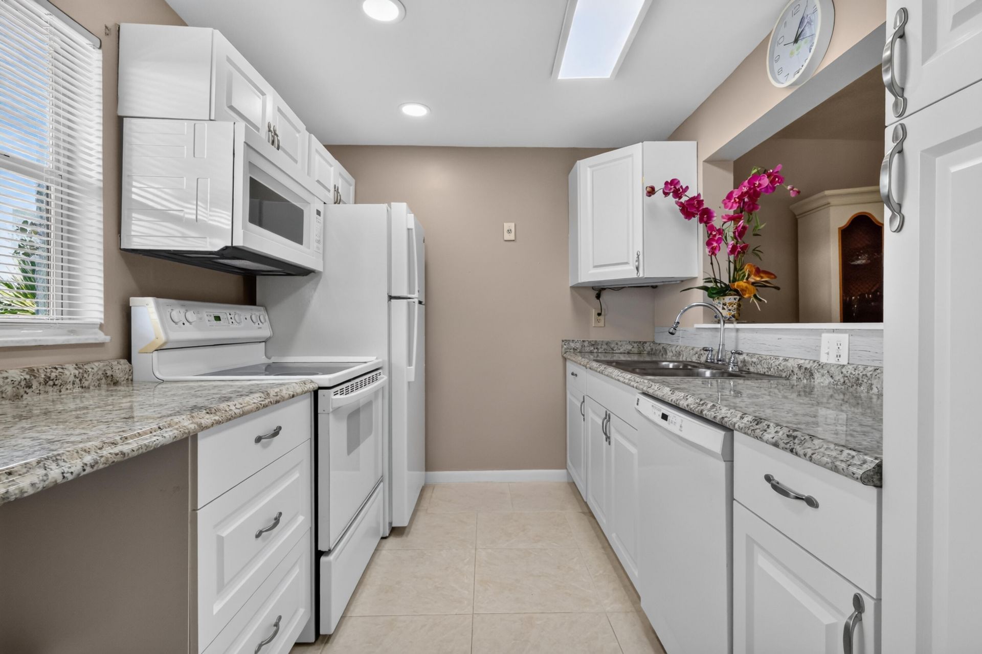 300 NE 26th Avenue, Unit 408, Boynton Beach, FL 33435 Photo
