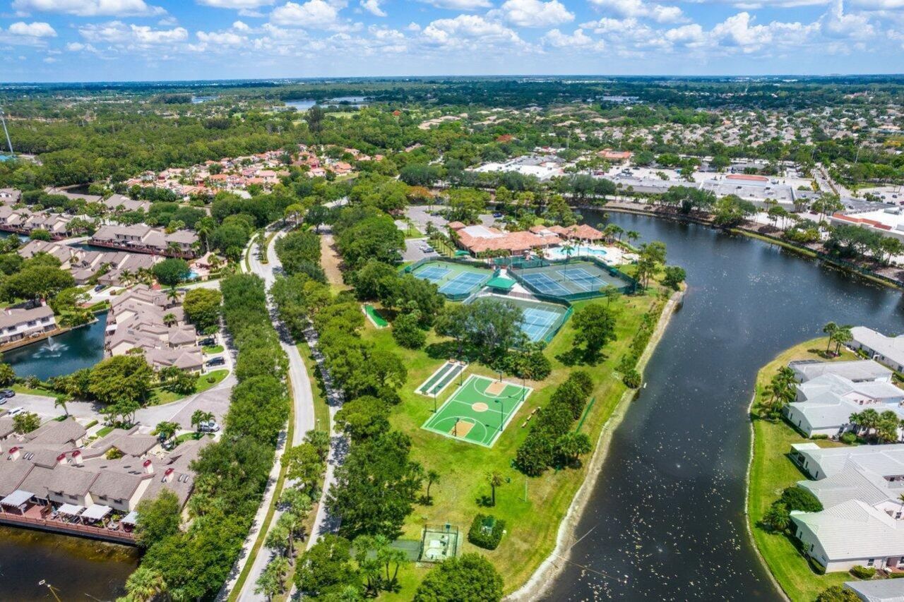 2525 Egret Lake Drive, Greenacres, FL 33413 Photo