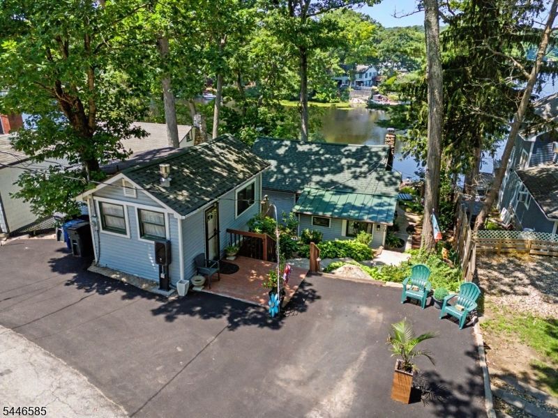 70 S Shore Rd, Byram, NJ 07821 Main Photo