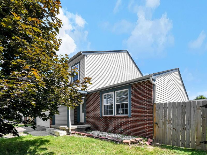 3350 Kady Lane, Columbus, OH 43232 Photo 4